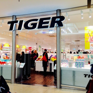 TIGER in P-berg, shop01